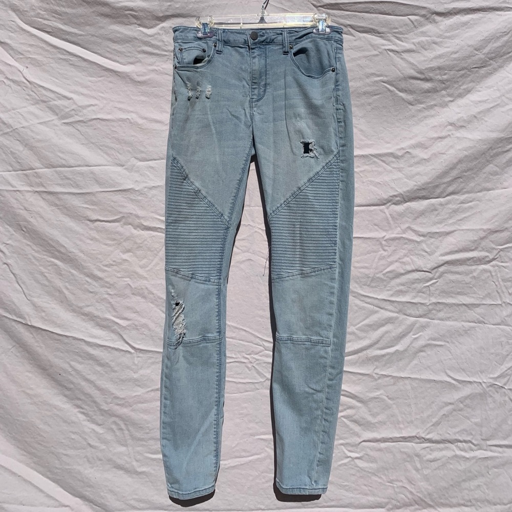 Ripped Jeans